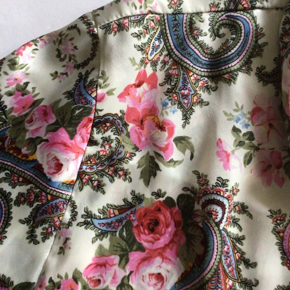 VICTORIAS SECRET GOLD LABEL SATIN FLORAL PAJAMA SHIRT SMALL - Picture 7 of 13